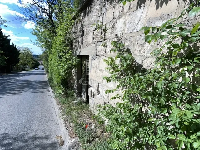 Eladó telek Telki 644 nm