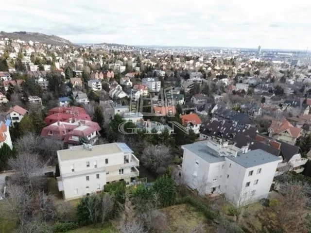 Eladó telek Budapest XI. kerület 1012 nm