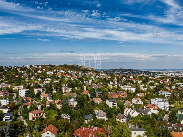 Eladó telek Budapest XI. kerület 1012 nm