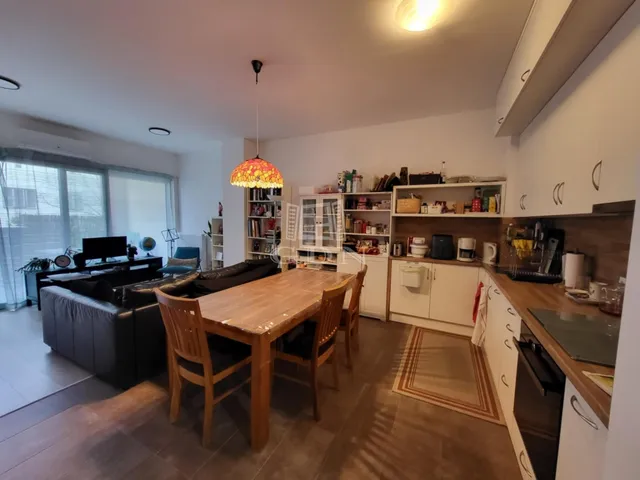 Eladó lakás Szombathely, Belváros 71 nm