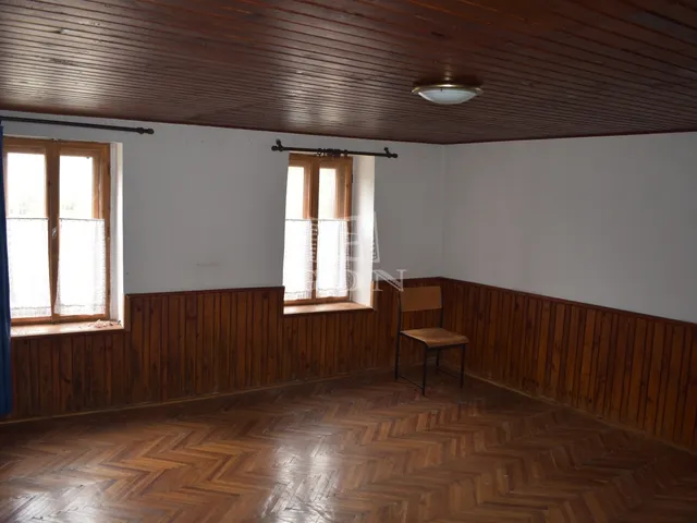 Eladó ház Szőce 108 nm