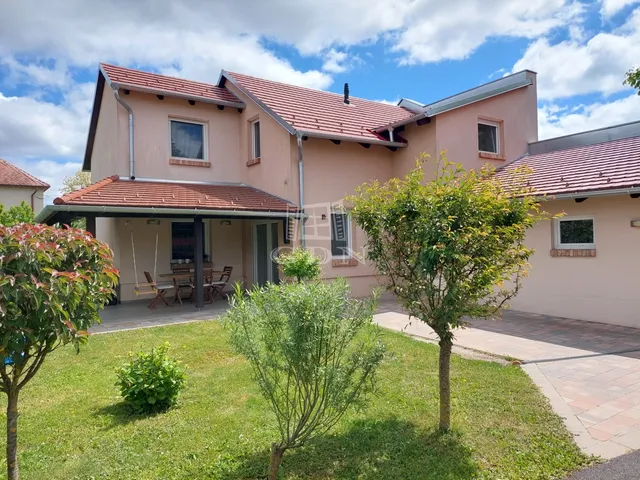 Eladó ház Szombathely, Olad 102 nm
