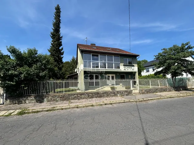 Eladó ház Szombathely, Olad 303 nm
