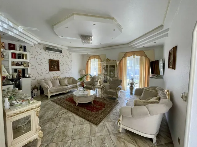 Eladó ház Szombathely, Gyöngyösszőlős 230 nm