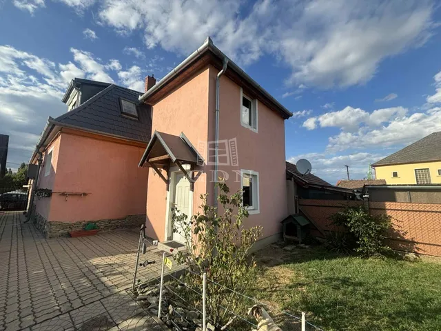 Eladó ház Szombathely, Kámon 150 nm
