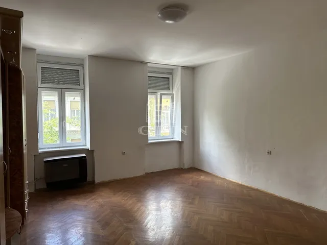 Eladó lakás Szombathely, Belváros 163 nm