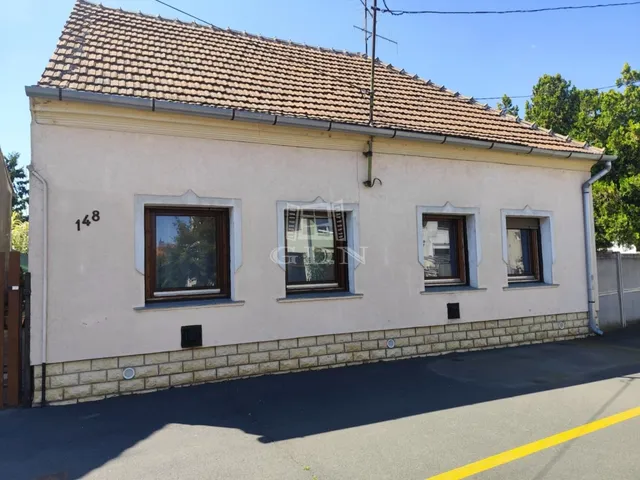 Eladó ház Szombathely, Gyöngyösszőlős 82 nm