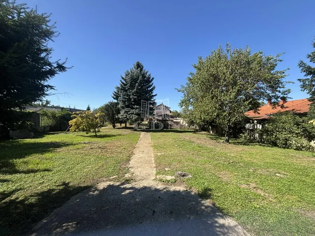 Eladó telek Táplánszentkereszt 1466 nm