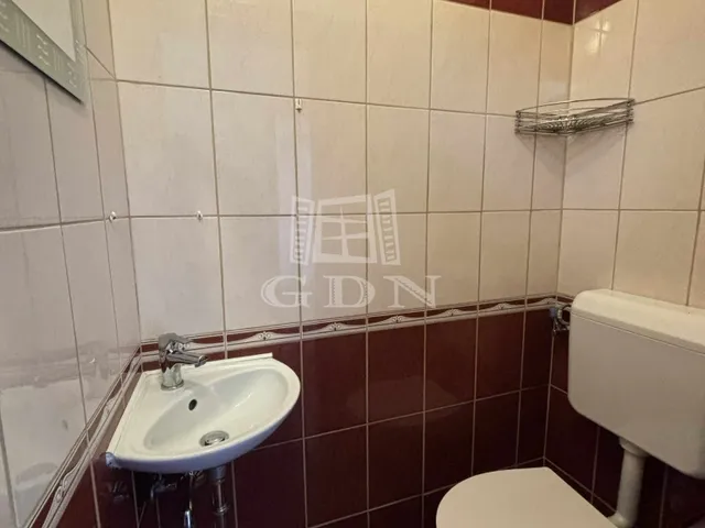 Eladó lakás Szombathely, Belváros 80 nm