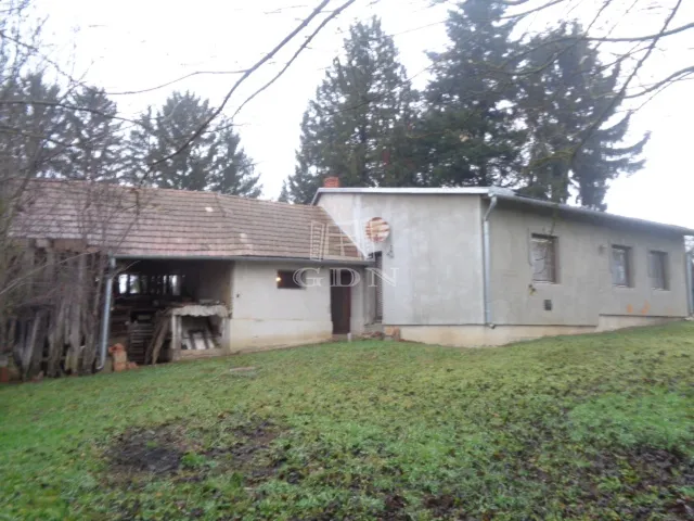 Eladó ház Telekes 97 nm