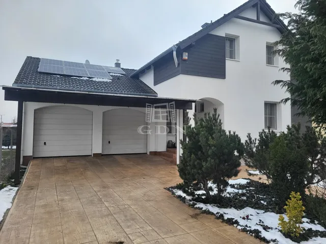 Eladó ház Ják 170 nm