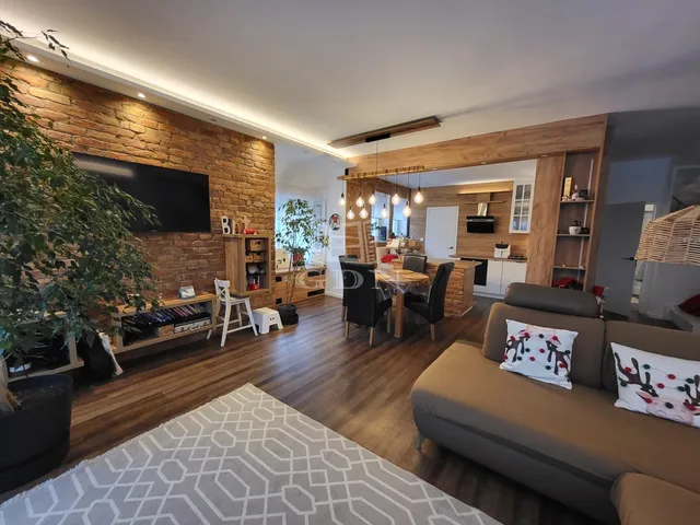 Eladó ház Ják 170 nm