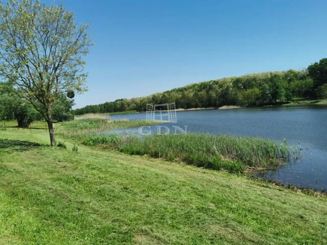 Eladó mezőgazdasági ingatlan Döröske 21 nm