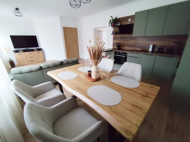 Eladó ház Szombathely, Kámon 160 nm