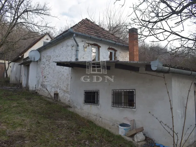 Eladó mezőgazdasági ingatlan Sümeg 2798 nm