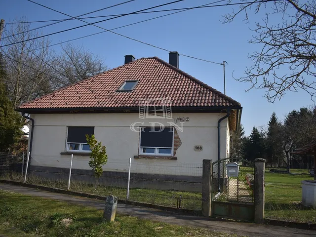 Eladó ház Felsőmarác 76 nm