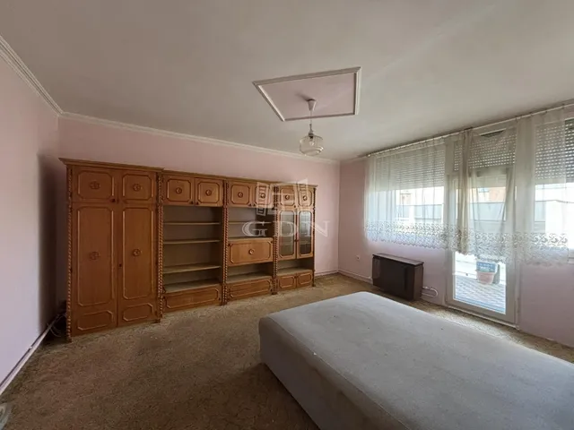 Eladó lakás Körmend 66 nm