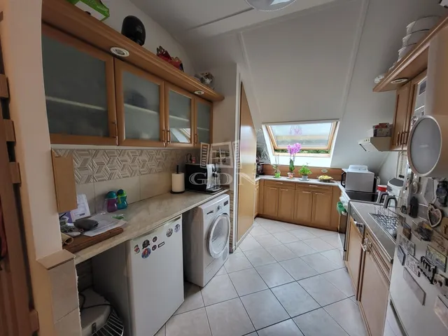 Eladó lakás Szombathely, Oladi lakótelep 60 nm