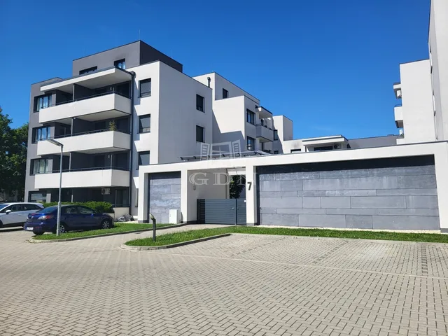 Eladó lakás Szombathely, Oladi lakótelep 51 nm