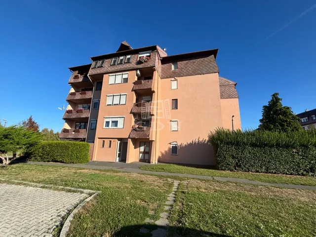 Eladó lakás Szombathely, Oladi lakótelep 72 nm