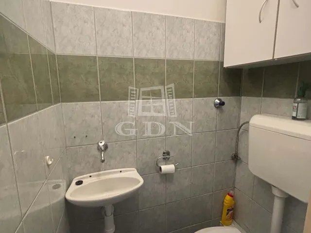 Eladó lakás Szombathely, Oladi lakótelep 72 nm