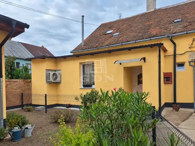 Eladó lakás Szombathely, Alsóhegy 70 nm
