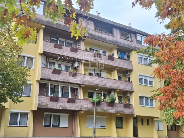 Eladó lakás Szombathely, Olad 67 nm