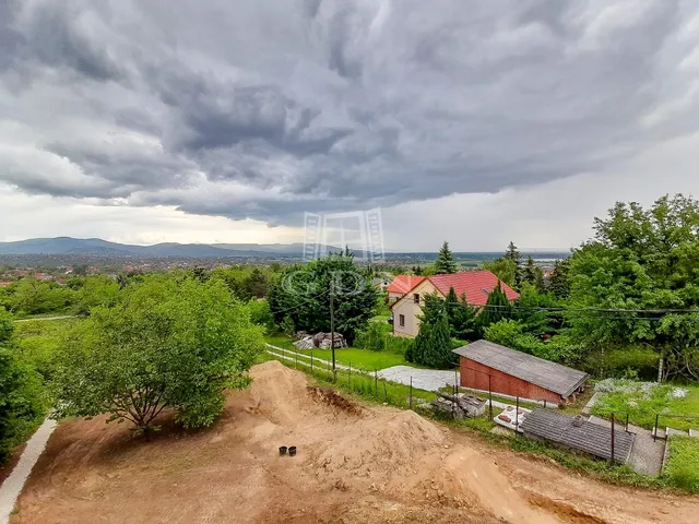 Eladó ház Budakalász 80 nm