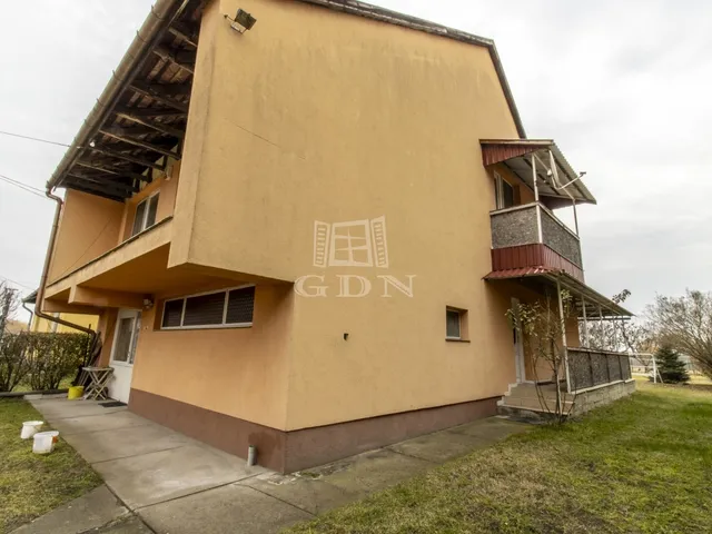 Eladó ház Tura 113 nm