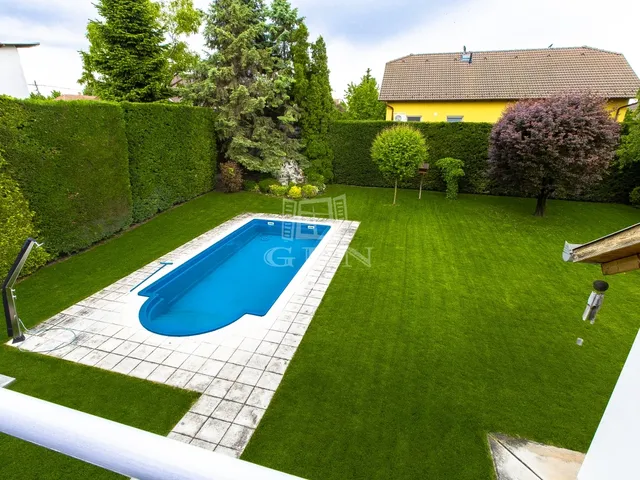 Eladó ház Budapest XVII. kerület, Rákoscsaba-Újtelep 211 nm