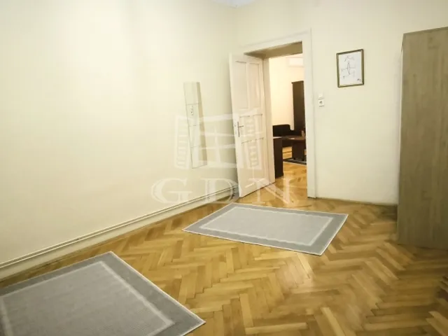 Kiadó lakás Budapest X. kerület, Ligettelek 66 nm