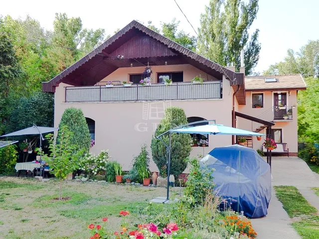 Eladó ház Budapest XVII. kerület, Rákoscsaba-Újtelep 105 nm
