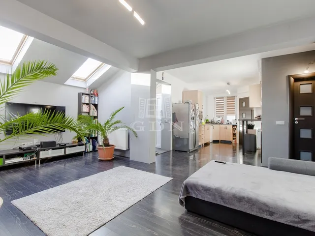 Eladó lakás Budapest XVI. kerület, Sashalom 121 nm