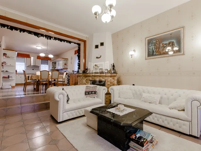 Eladó ház Hatvan 170 nm