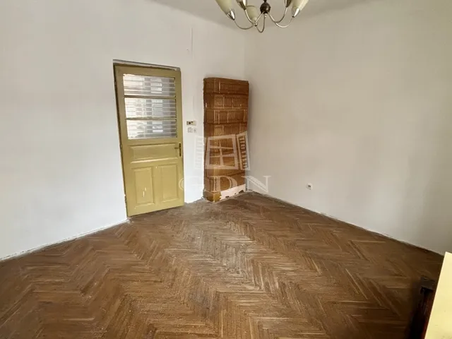 Eladó lakás Budapest XV. kerület, Újpalota 28 nm