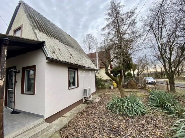 Eladó üdülő és hétvégi ház Ráckeve, Fanyilas 40 nm