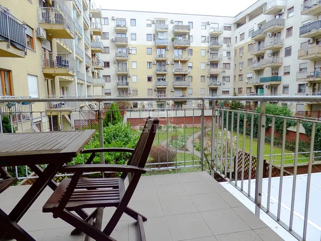 Eladó lakás Budapest VIII. kerület 54 nm