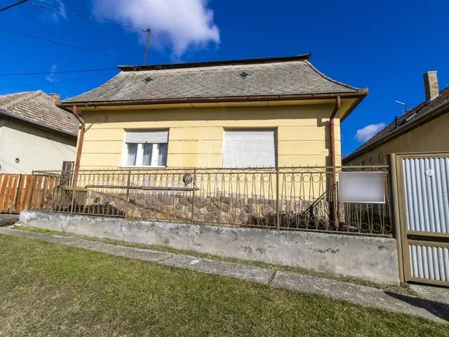 Eladó ház Vácszentlászló 85 nm