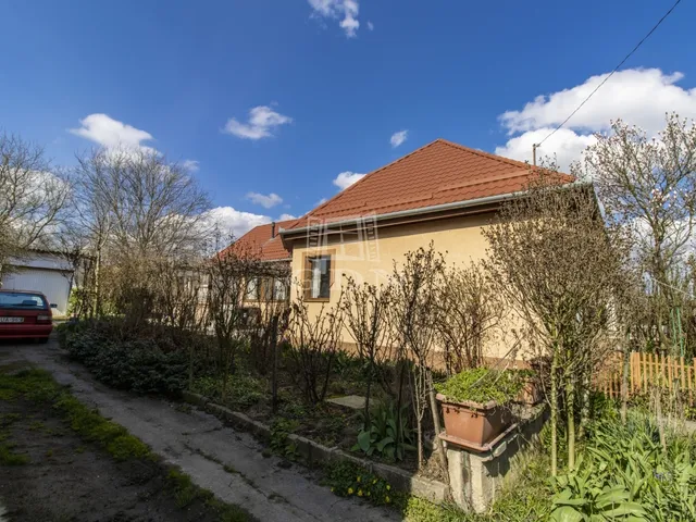 Eladó ház Püspökhatvan 95 nm