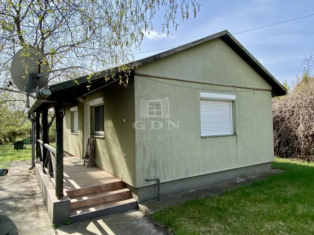 Eladó üdülő és hétvégi ház Ráckeve, Fanyilas 48 nm