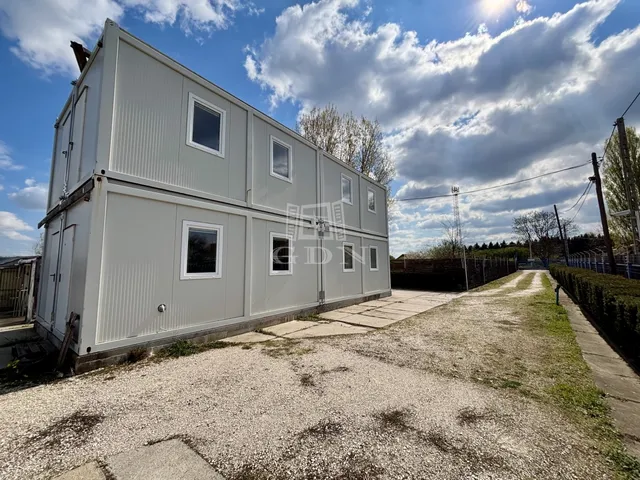 Eladó kereskedelmi és ipari ingatlan Monor 420 nm