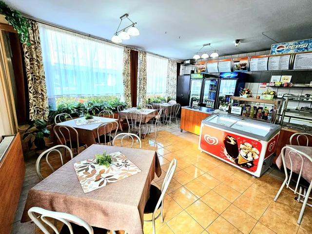 Kiadó kereskedelmi és ipari ingatlan Budapest XVIII. kerület 100 nm