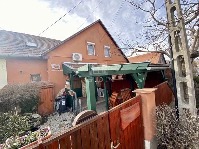 Eladó lakás Szigethalom 52 nm