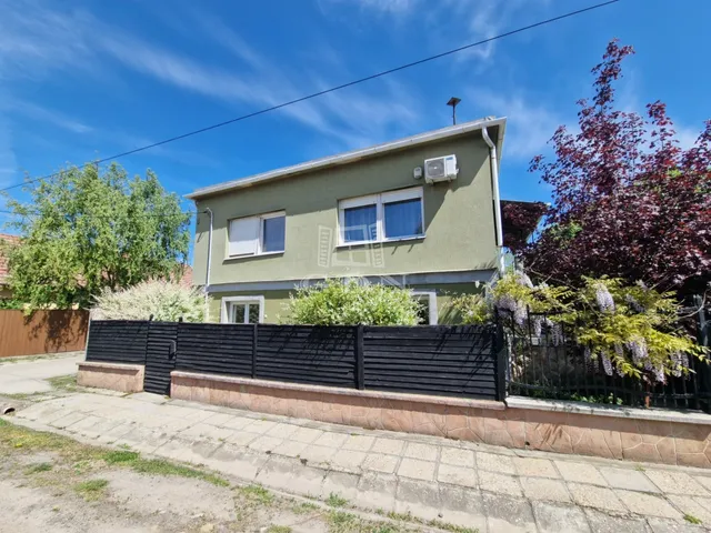 Eladó ház Nagykáta 145 nm