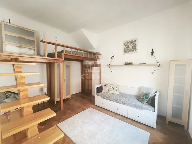 Kiadó lakás Budapest VI. kerület 26 nm