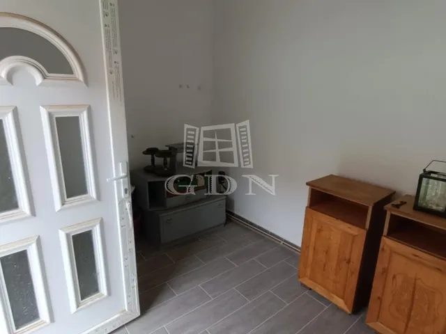 Eladó ház Gölle 100 nm