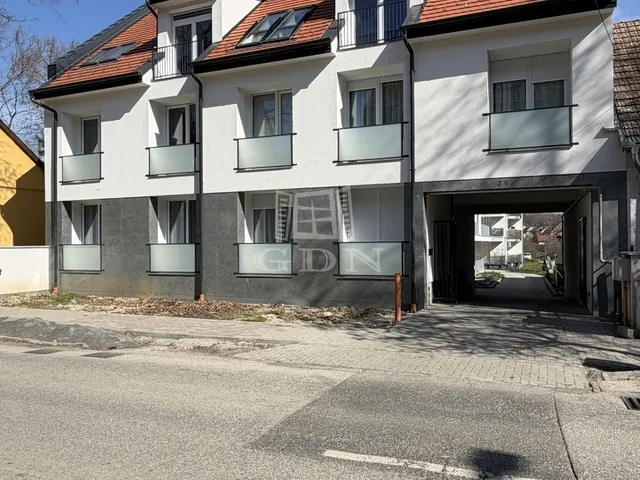 Kiadó lakás Kaposvár, Belváros 70 nm