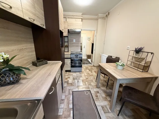 Kiadó lakás Kaposvár, Belváros 52 nm