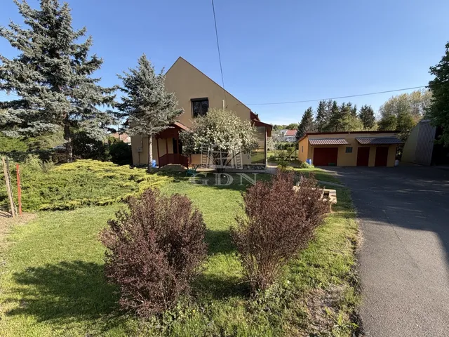 Eladó ház Kaposvár, Toponár 170 nm