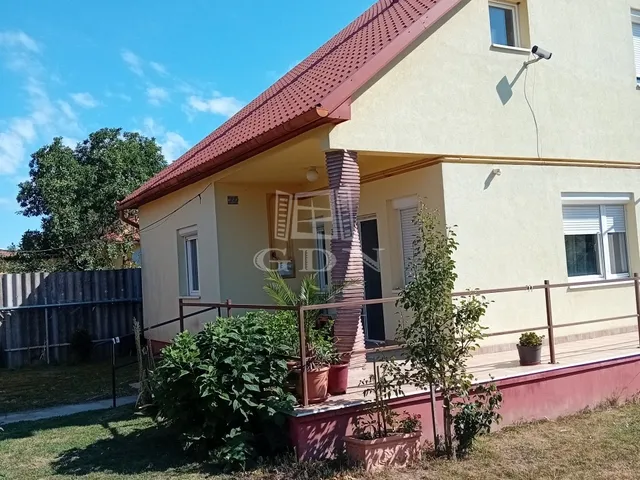 Eladó ház Somogysárd 220 nm